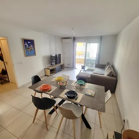 Superbe Juan-les-pins, Parking Appartamento